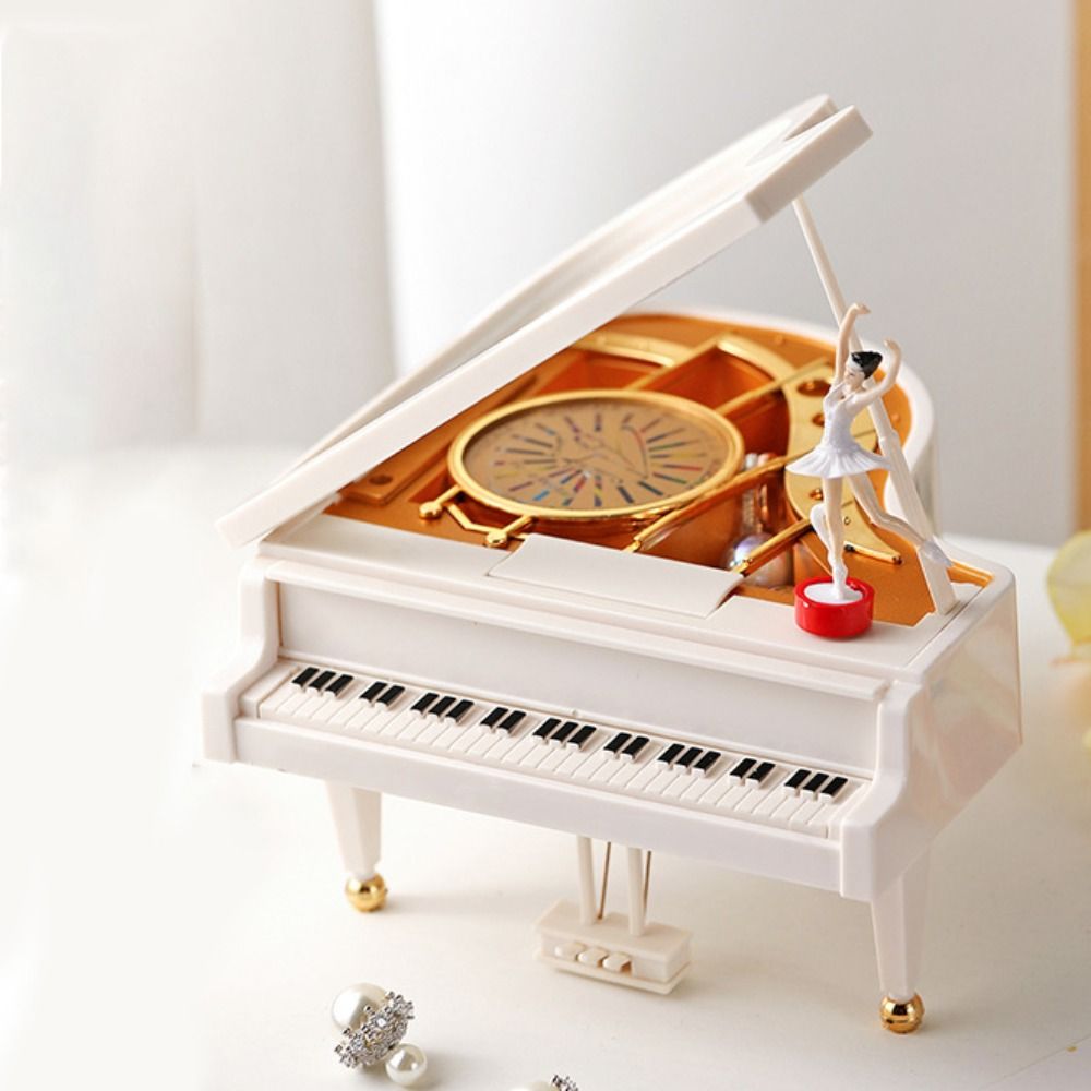 European-style Piano Model Mus - Snow Globe Musical recensione e prezzo