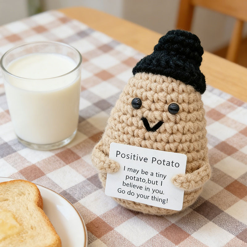 Cute Positive Potato Crochet D - Santa Hat Plush recensione e prezzo