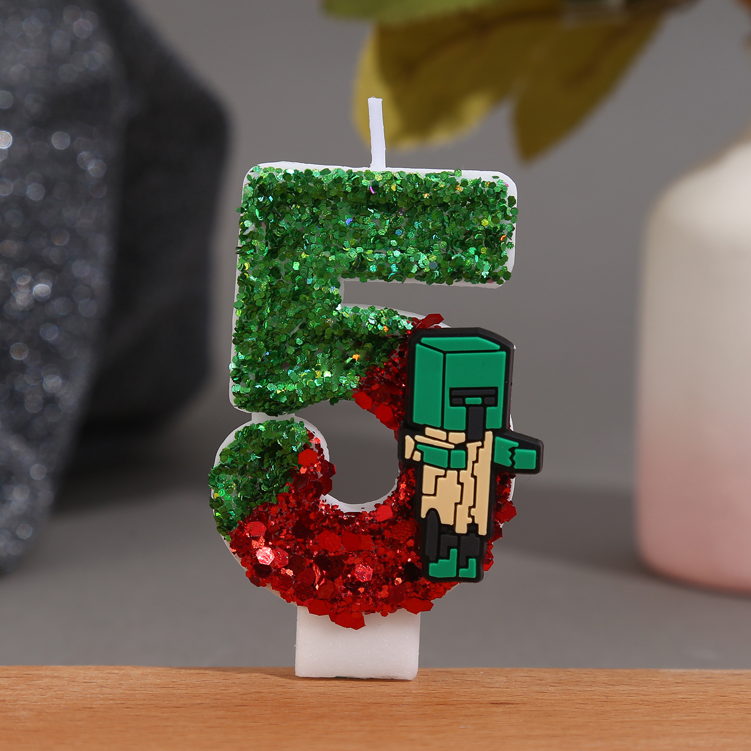 Minecraft Creative Cartoon Num - Holiday Candle Set recensione e prezzo